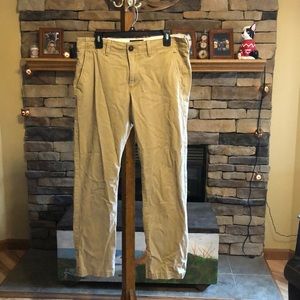 American Eagle khaki’s